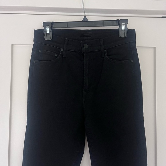 MOTHER The Insider Mid-Rise
Crop Step Fray Jeans - Picture 3 of 9